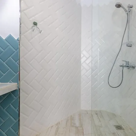 Petite Maison Lili By Caleta Homes * Malaga